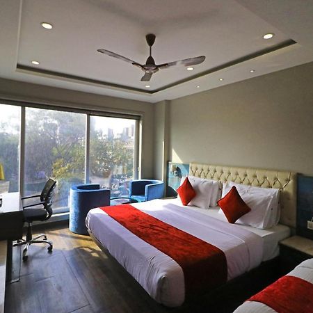The Ivy Grand Hotel In City Centre With Free Secured Parking นิวเดลี ภายนอก รูปภาพ