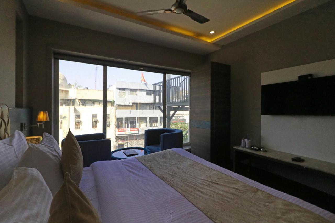 The Ivy Grand Hotel In City Centre With Free Secured Parking นิวเดลี ภายนอก รูปภาพ