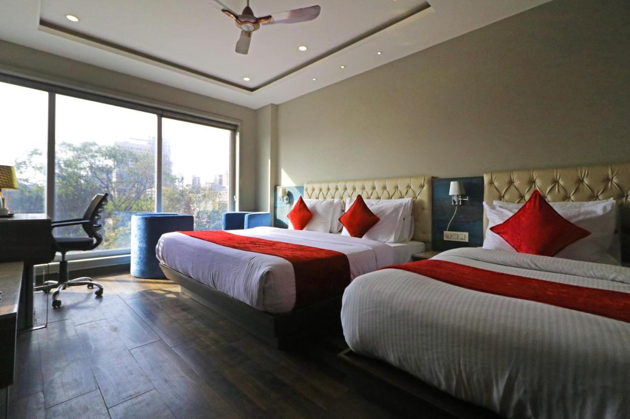 The Ivy Grand Hotel In City Centre With Free Secured Parking นิวเดลี ภายนอก รูปภาพ